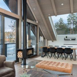 Naava Chalet 401 Penthouse - Järvinäköala ilta-aurinkoon, hotel Ähtäriben