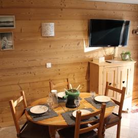 logement entre lac et montagnes