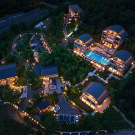 Anji Peiyi Lingfeng Vacation Hotel, hotel em Anji