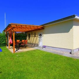 Bungalow Nixe, hotel in Tarnewitz