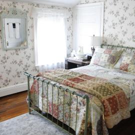 The Coolidge Corner Guest House: A Brookline Bed and Breakfast, hotel a Brookline