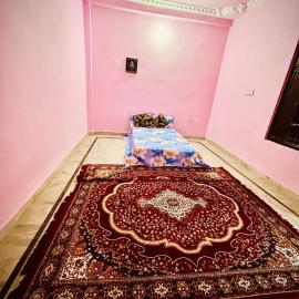 independent house, hotel in Kānpur