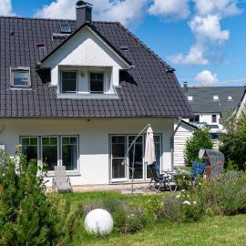 Ferienhaus "Stella Olivia", hotel a Lobbe