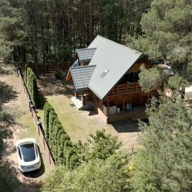Forest Home Dębowa 18, hotel v destinácii Łuka