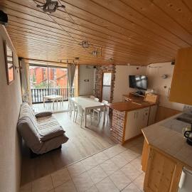 En vacances, comme à la maison, hotel in La Joue du Loup