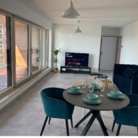 Easy-Stay 1 bedroom apartment with terrace and parking