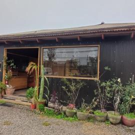 Hostal Arboretum cafeteria & jardin, hotel a Hijuelas
