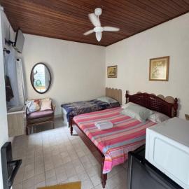 SuÍte 4 com Ar Condicionado, Wi-Fi e Netflix, hotel in Jundiaí