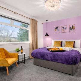 Near Airport & Tram•Fast City Access•Free Parking