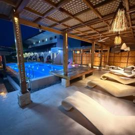 Signature Cecilia Garden Resort, hotel en Daanbantayan