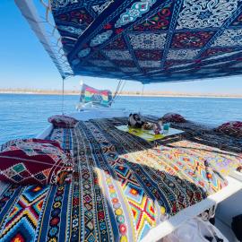Aswan all-inclusive private felucca, hotel v mestu Aswan