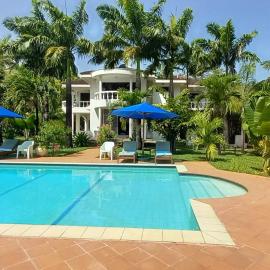 Luxe stays