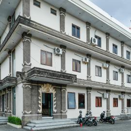 RedDoorz at Hotel Nuansa Indah Denpasar