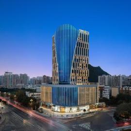 Home2 Suites By Hilton XingYi Jushan Plaza, hotel en Xingyi