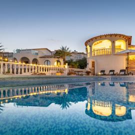 Villa Puerto Blanco by Abahana Villas โรงแรมในLa Canuta