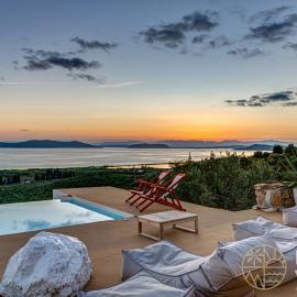 Villa Karima with Sea View，Metókhion的飯店