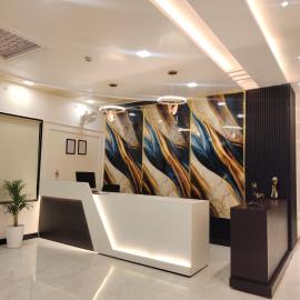 Status Club, hotel Hardoī városában