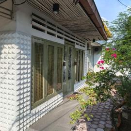 House Of Manan - Homey Syariah Bed&Breakfast
