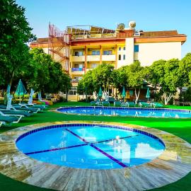 CASTLE PARK HOTEL, hotel in Beldibi