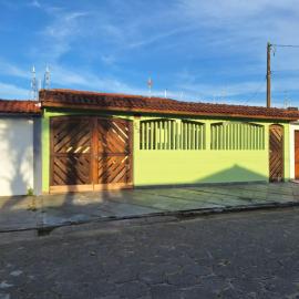 Casa de temporada com piscina