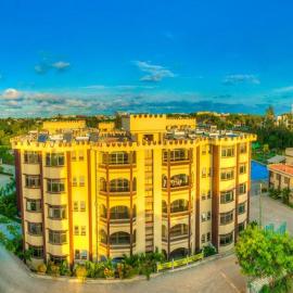 Roma Stays Sunset Holiday Apartments 3Bedrooms & swimming pool