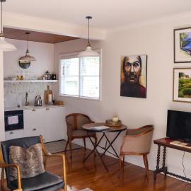 The Alchemist Retreat, Private Studio in Carterton, hotell i Carterton