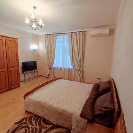 City Center Nauky Avenue,12, hotelli Harkovassa