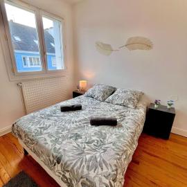 Le Moderne - Saint-Nazaire, hotel a Saint-Nazaire