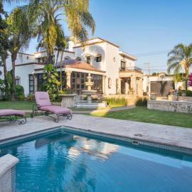 Quinta Tere Country House، فندق في Tesistán