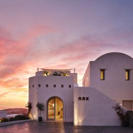 Ark, hotell sihtkohas Pirgos