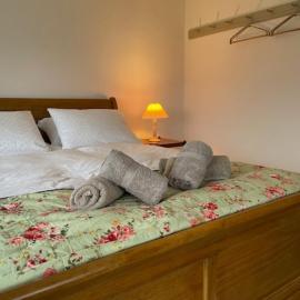 Escape to Blacksmiths Cottage, hotel en Cuckfield