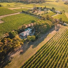 Vineyard Retreat in the Heart of McLaren Vale, Hotel in McLaren Vale