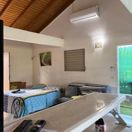 LABé KAZ Kréyòl Studio, hotel di Le Moule