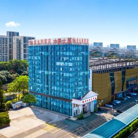 Vienna Hotel Shenzhen Longgang Vanke Li Jixiang Metro Station Branch, hotel a Shenzhen