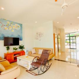 Alisa Phu Quoc Waterfront Hotel, hotel v destinaci Phu Quoc
