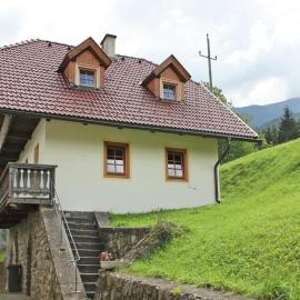 Peaceful Cottage near Ski Area in Gmünd, hotel in Gmünd in Kärnten
