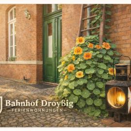 Bahnhof Droyßig - Übernachten im Denkmal
