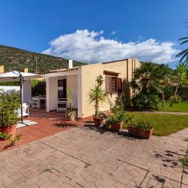 2B Villa, Geremeas - Sardinia 300 mt from the beach