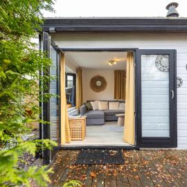 Loom - Modern Lodge in the Woods, hotel in Putten