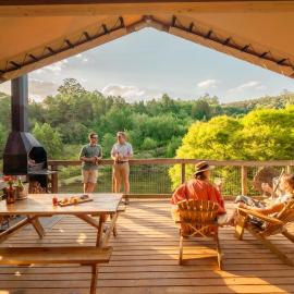 AfriCamps Magoebaskloof、マゴバスクルーフのホテル