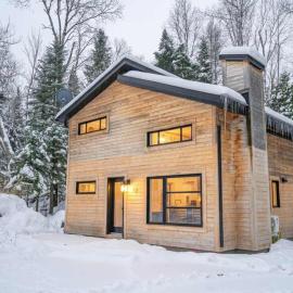 Chalet Chic et Spa - St-Come