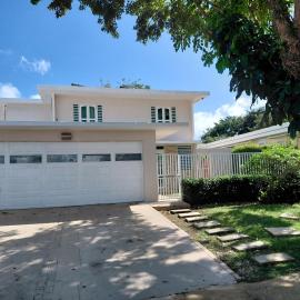 Hermosa y amplia vivienda en San Juan Puerto Rico, отель в Сан-Хуане