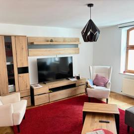 Modernes Design-Apartment in bester Altstadtlage für bis zu 6 Personen, hotel a Dinkelsbühl