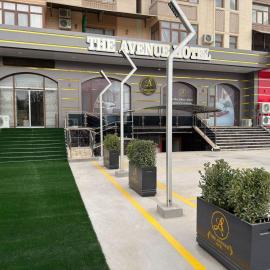 The Avenue Hotel, hotell i Kogon