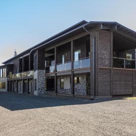 Holiday Home Holy lake chalet b by Interhome, hotelli kohteessa Niskala