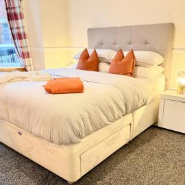 Modern 2-Bed Apartment in Heaton, Newcastle, Free Parking & Fast WiFi
