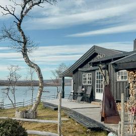 Idyllic Cabin By The Water In Hessdalen: Ålen şehrinde bir otel