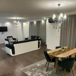 Apartman Emina, hotel a SJJ