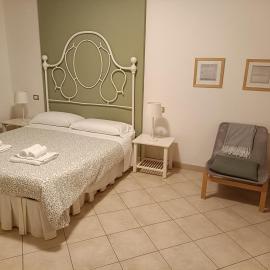 La casetta di Nonno Carlo a due passi dall'ospedale, hotel in Torrette