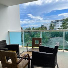 Beach Apartment at Nikki Residences 2 Bedroom, Hotel in El Chirú